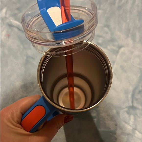 Stanley Blue and Red Travel Mug - Picture 5 of 5